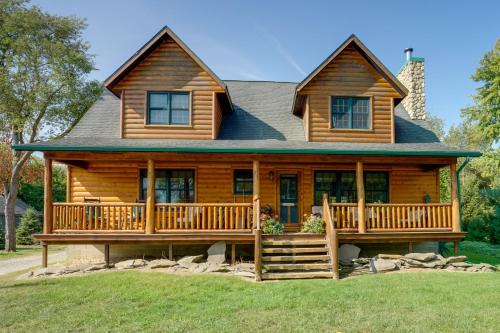 Port Austin House | 1 Mi to Public Beach: Port Austin Cabin w/Hot Tub