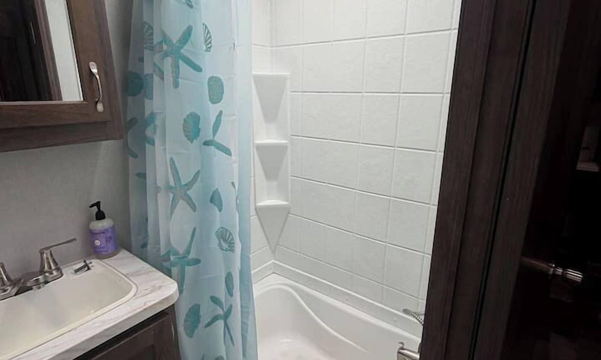 Holly Beach House | 2-bedroom recreational vehicle with AC in Holly Beach Cameron, La