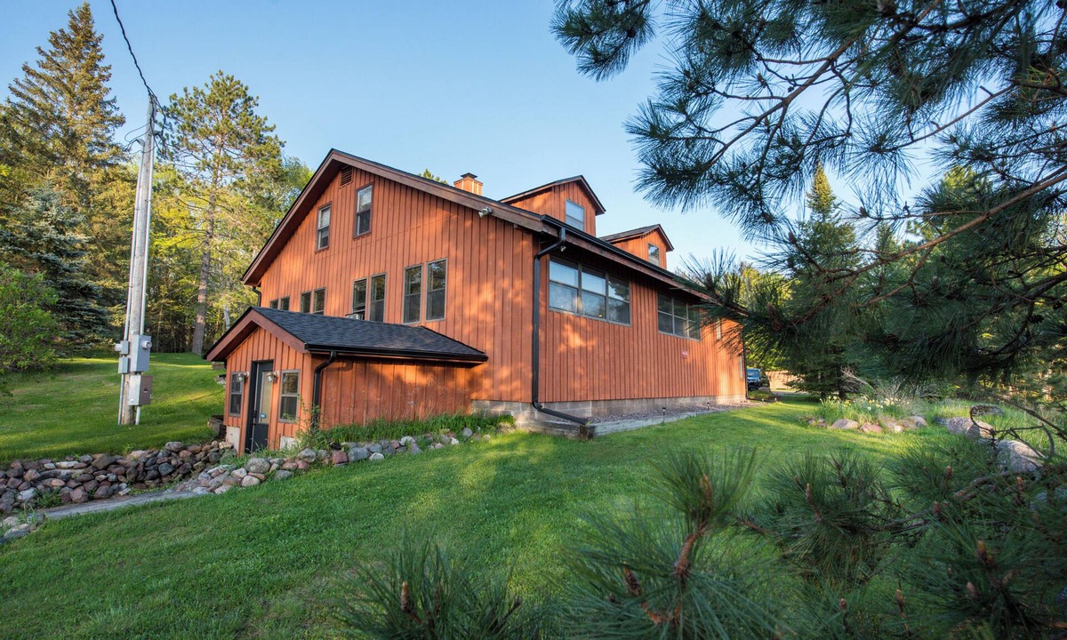 Cable Cabin | 2 Cabins & Docks on Lake Namakagon - 4 Season Fun, Snowmobiling, UTV & Fishing!