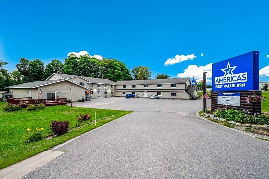 Harvey Hotel | 2-Star Hotel ∙ Americas Best Value Inn Marquette