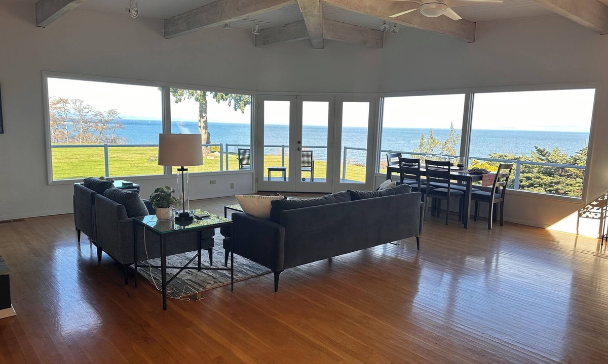 Port Angeles East House | 3 Bedroom Home with Stunning Views