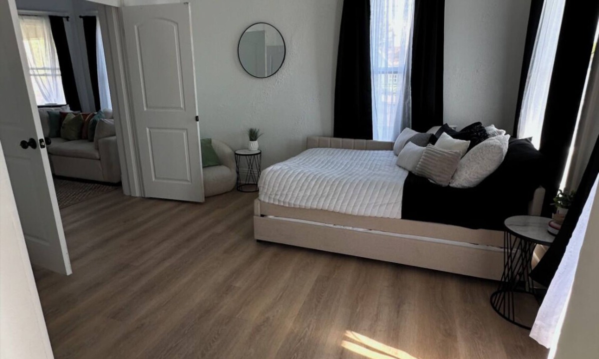 Michigan City Apartment | 3-bedroom Modern Apartment