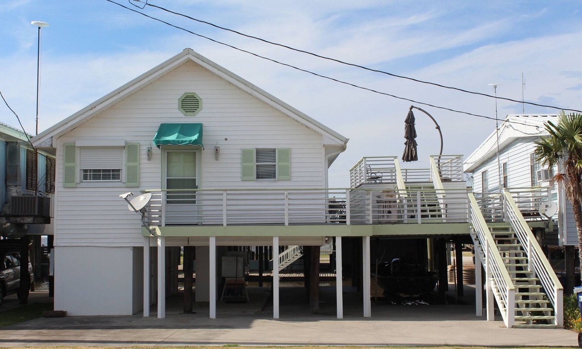 Cypremort Point House | 3-bedroom Water Front House in tranquil Cypremort Point with Two ACs for comfort