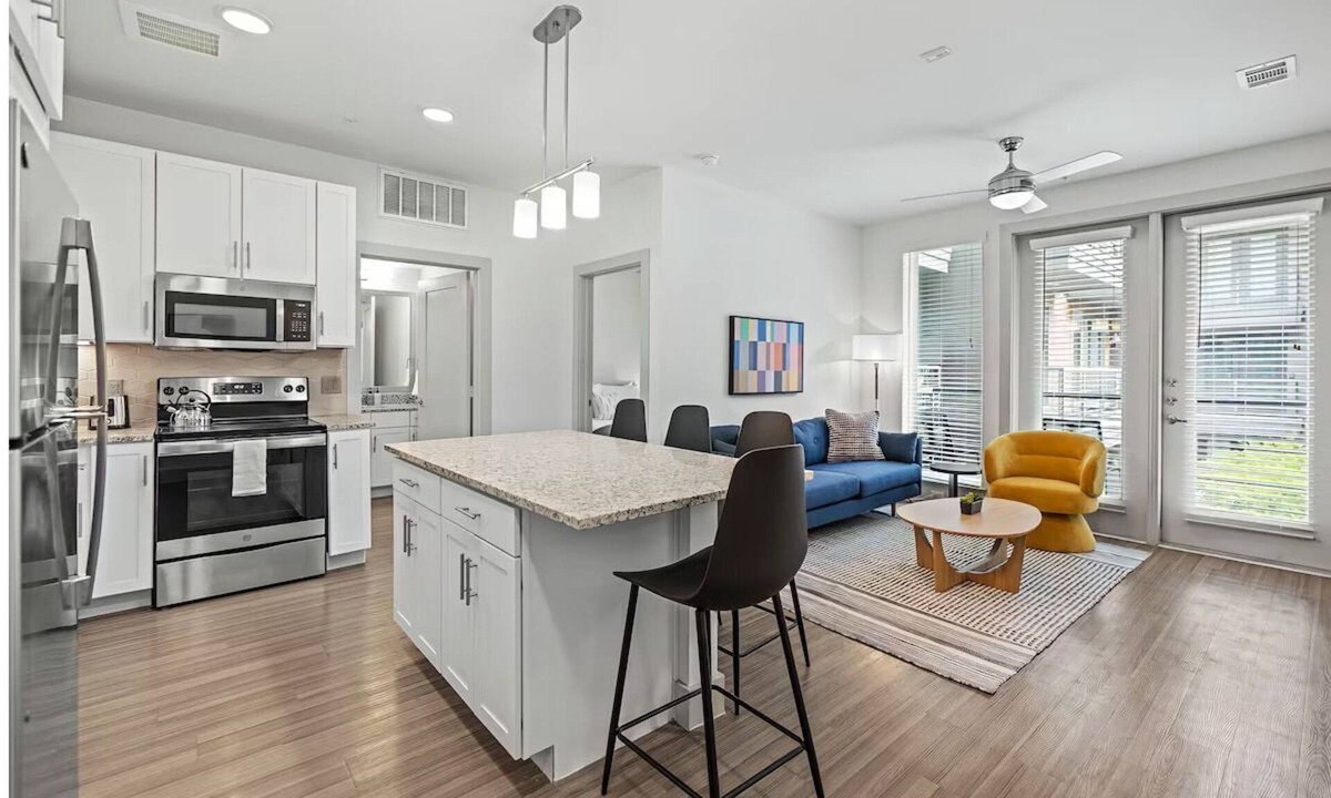Waller Creek District Hotel | 3 Units | Designed for Long-Term Comfort | Fully Equipped Near Prime Spots