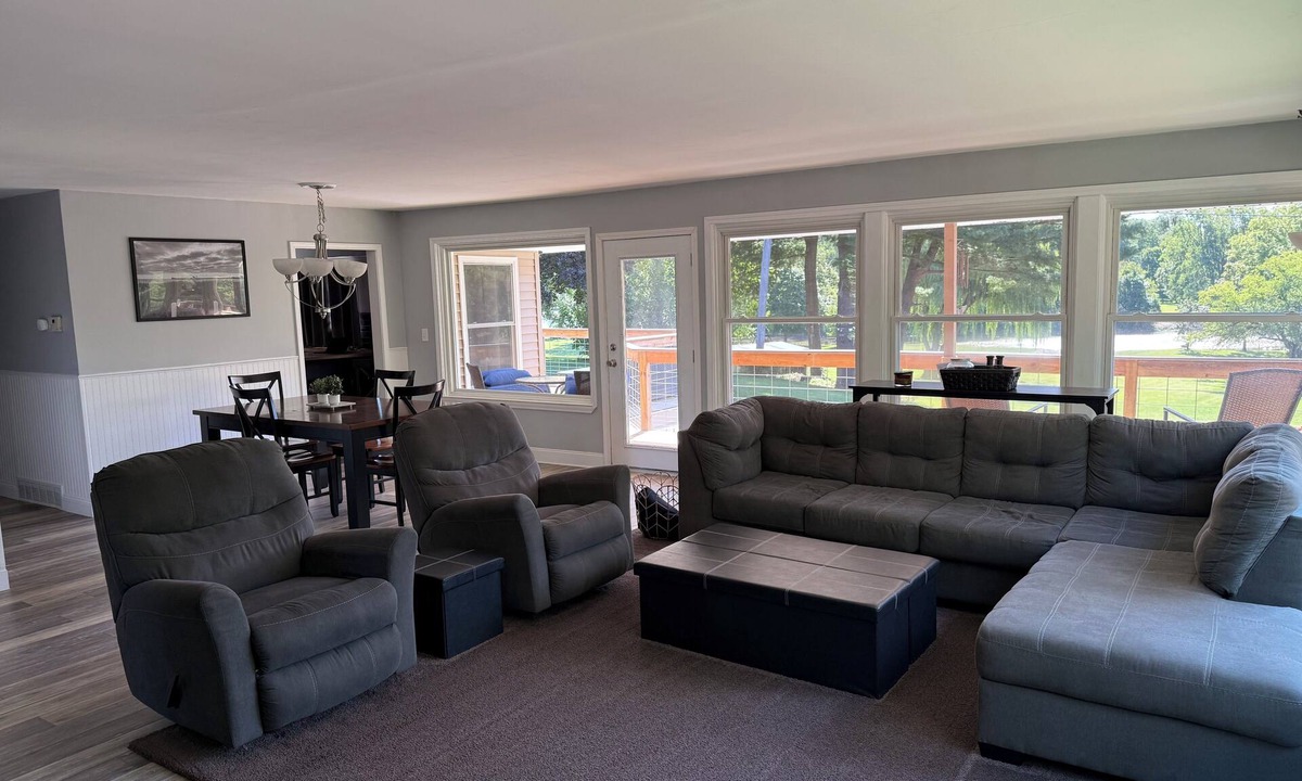 Fort Gratiot House | 4-bedroom house on the Black River in Fort Gratiot. Dock your boat out back!