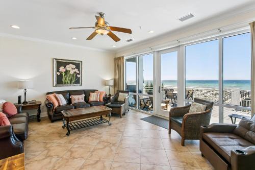 White Sands House | 445 Fort Pickens Rd