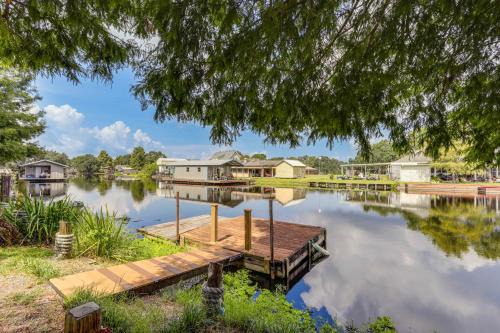 Morgan City House | 5 Mi to Downtown Morgan City: Waterfront Retreat