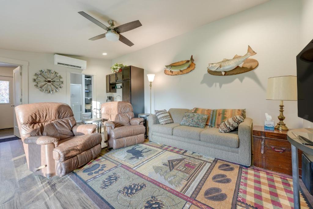 White Pigeon Apartment | 5 Mi to St Joseph River: Apartment w/Fire Pit!