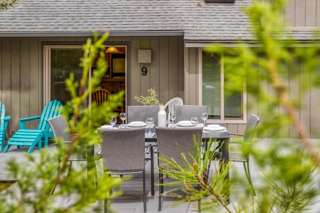 Sunriver House | 9 Sandhill