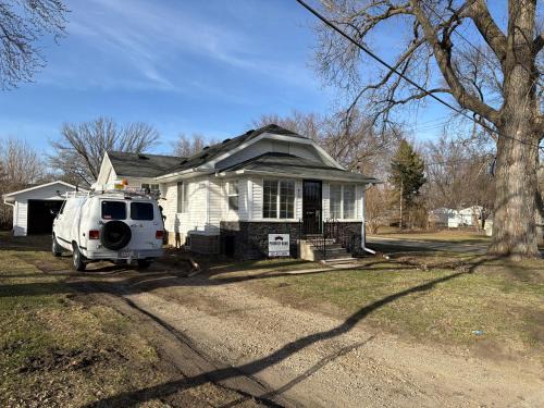 Albert Lea House | Albert Lea revival