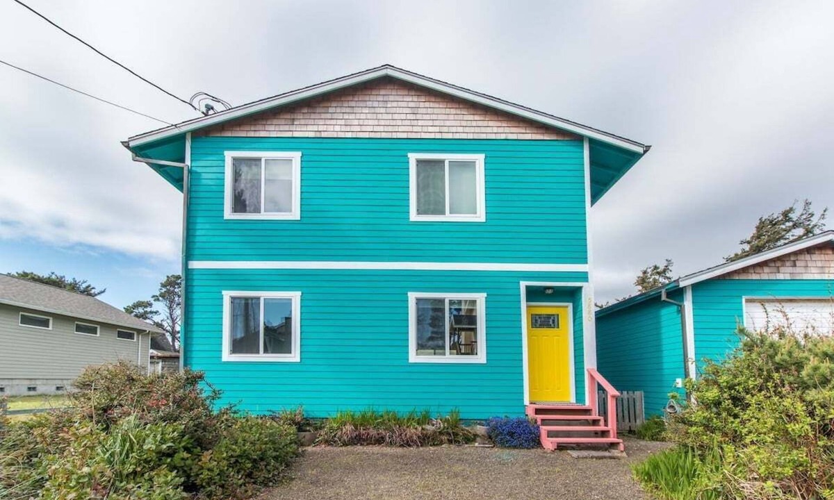 Tierra Del Mar House | Aoy Matey · Cute family home, close to beach, fenced yard