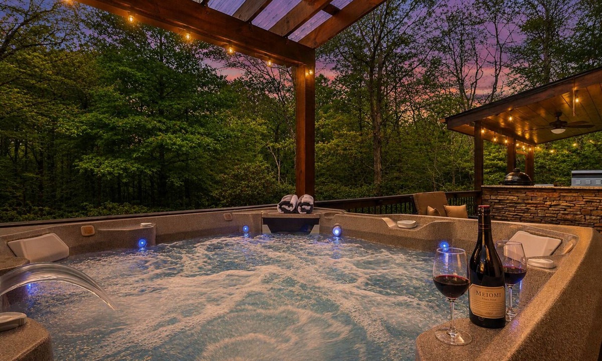 Blue Ridge Cabin | Aska Whitetail Lodge