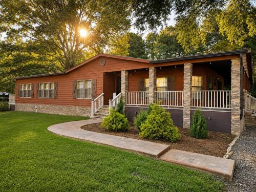 Edwards Other | Askews Getaway Lakeside Cabin