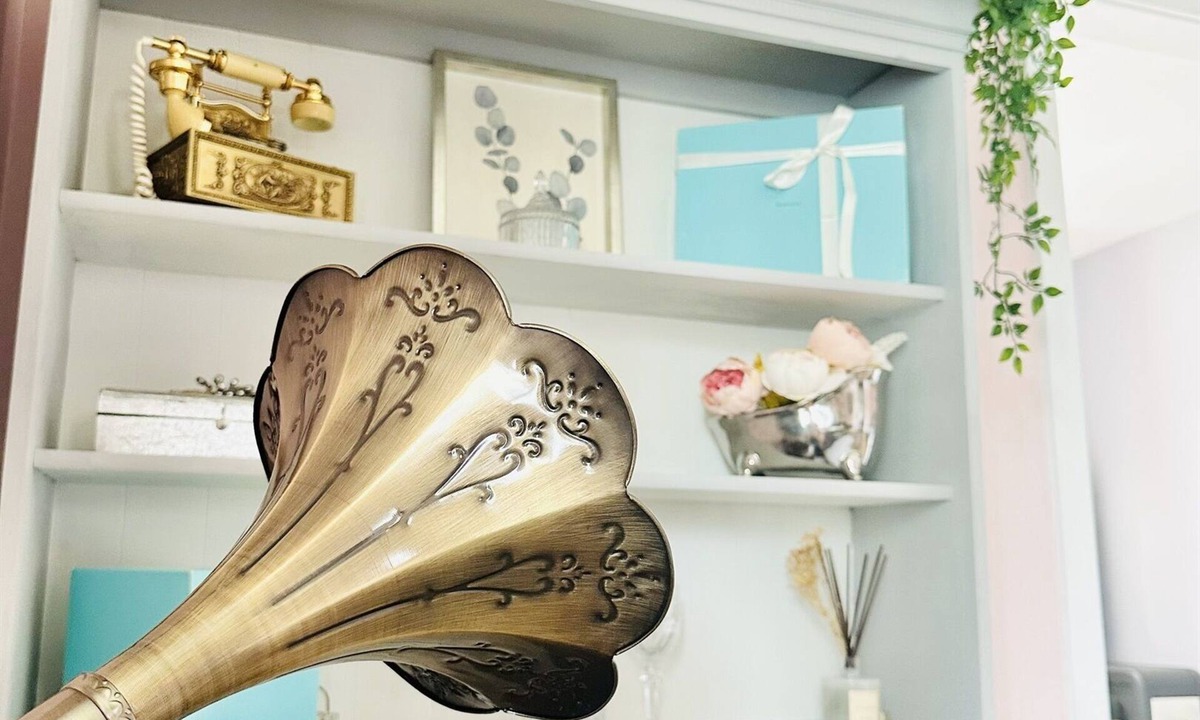 Central Area Apartment | Audrey- an ode to an icon