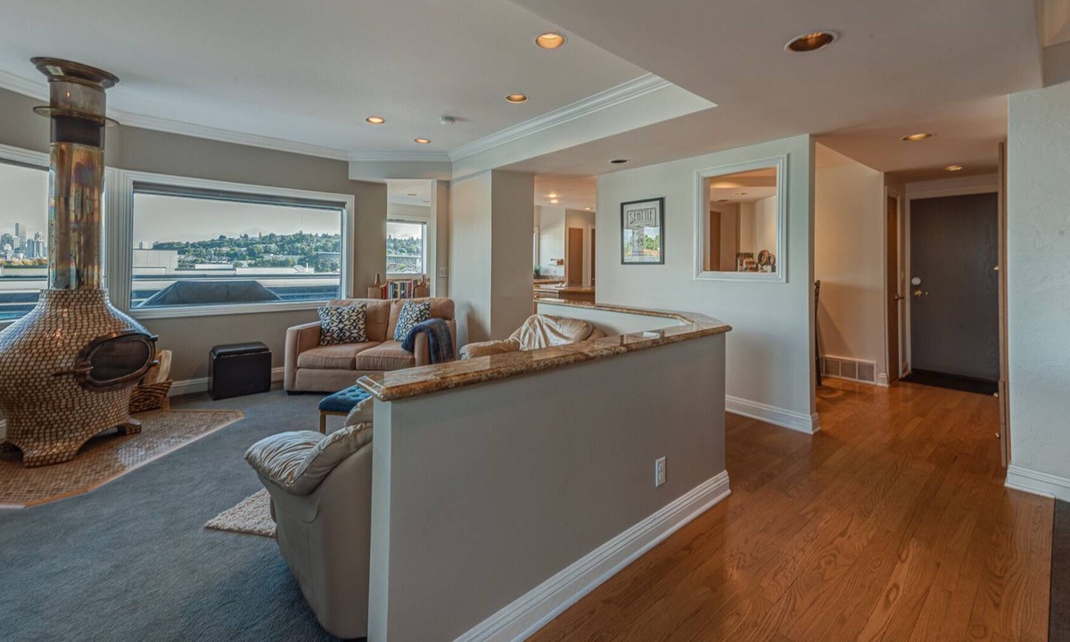 Fremont Condo | Awesome view. Huge deck. Fabulous Fremont 2BR.