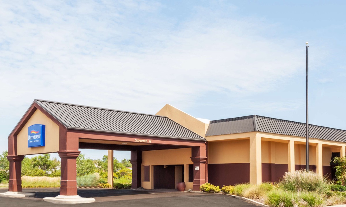 Michigan City Hotel | Baymont by Wyndham Michigan City