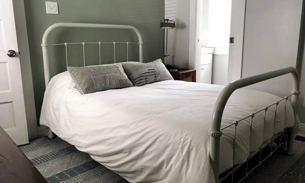 Westwego Cottage | Bayou Dreams Cottage