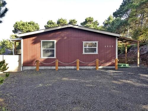 Florence House | Beach Bum Cabin