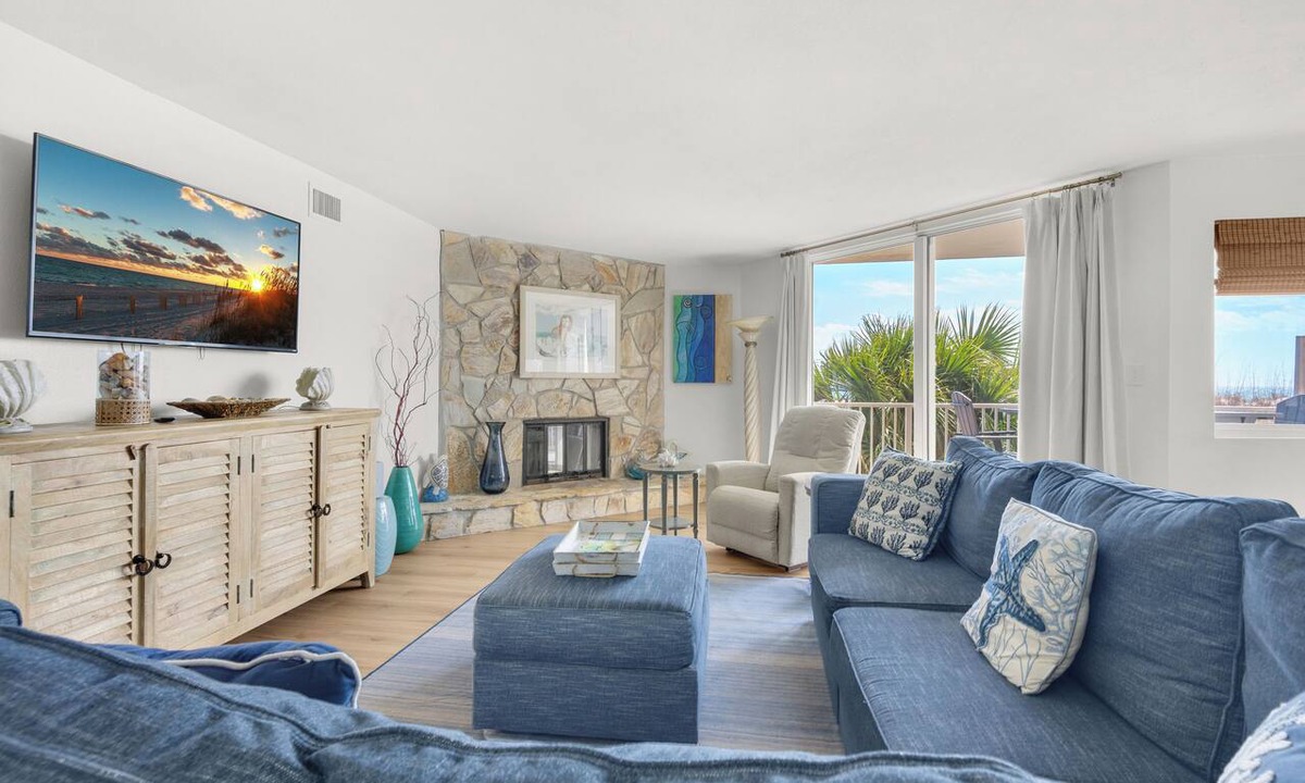 Pensacola Beach Condo | ✨Beach Front Corner Unit-Community Pool-3BR Starboard Village 412✨