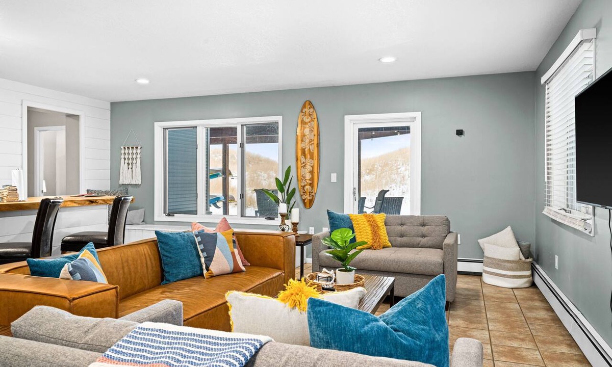 Park Point Apartment | Beachfront Apt with Hot Tub, Near Canal Park