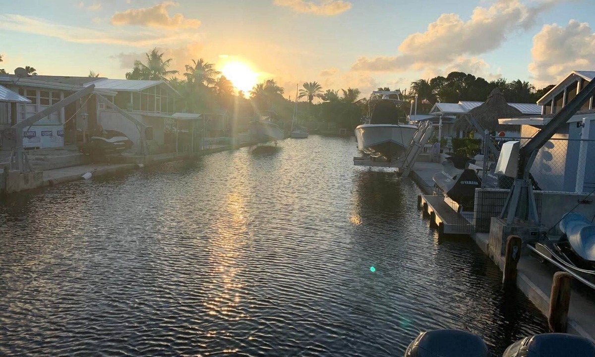 Key Largo House | Beautiful 3 bed/3 bath Canal Home with Ocean Access in Key largo - 60 foot Dock
