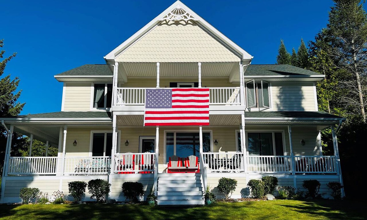 Indian River House | Beautiful Lakefront Sunsets On Burt Lake