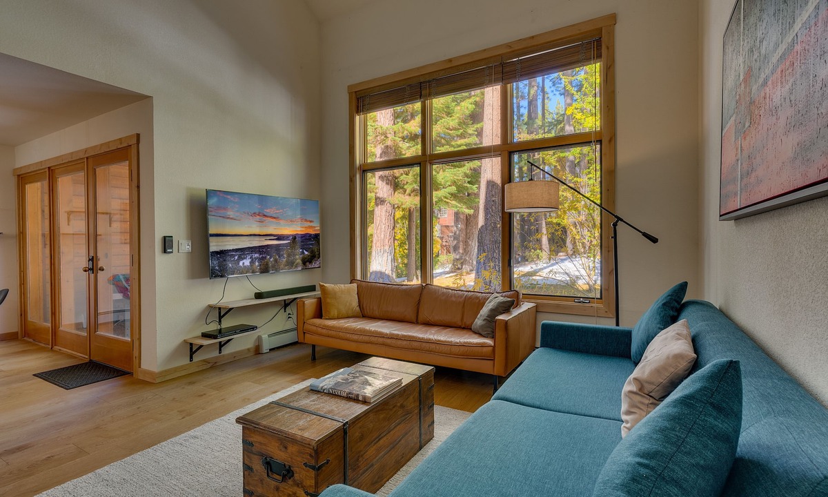 Incline Village House | Beautiful Third Creek Townhome in Incline Village - REMODELED 2021