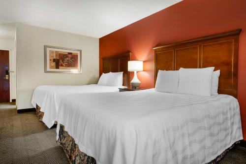 Shoreview Hotel | Best Western Plus St. Paul North/Shoreview