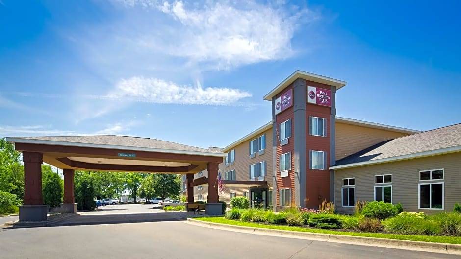 Coldwater Hotel | Best Western Plus Coldwater Hotel