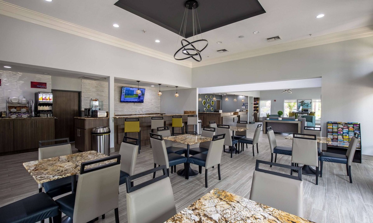 Lafayette Hotel | Best Western Plus Vermilion River Inn & Suites