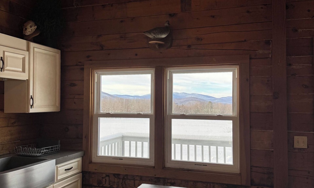 Montgomery Center Cabin | Big Moose Lodge Unit 1 Top Unit