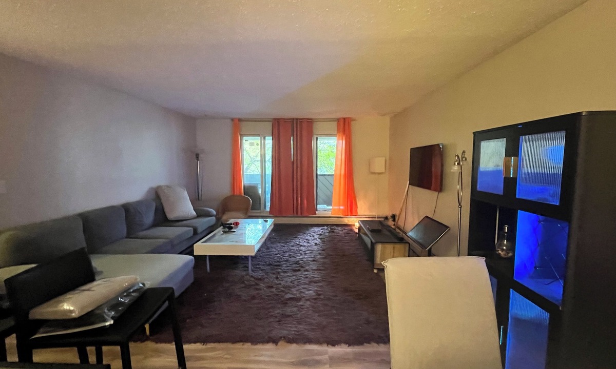 Marda Loop Condo | Billionaire Community: 1 bedroom condo with big balcony