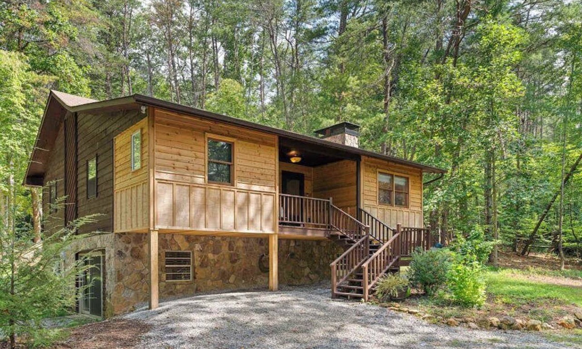 Blairsville Cabin | Bit A Trees Getaways