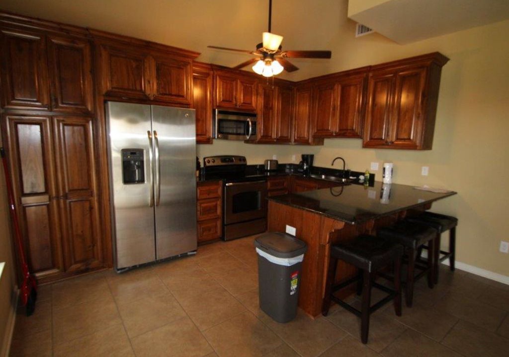 Grand Isle Condo | Blue Water Villa B is across from the beach in Grand Isle