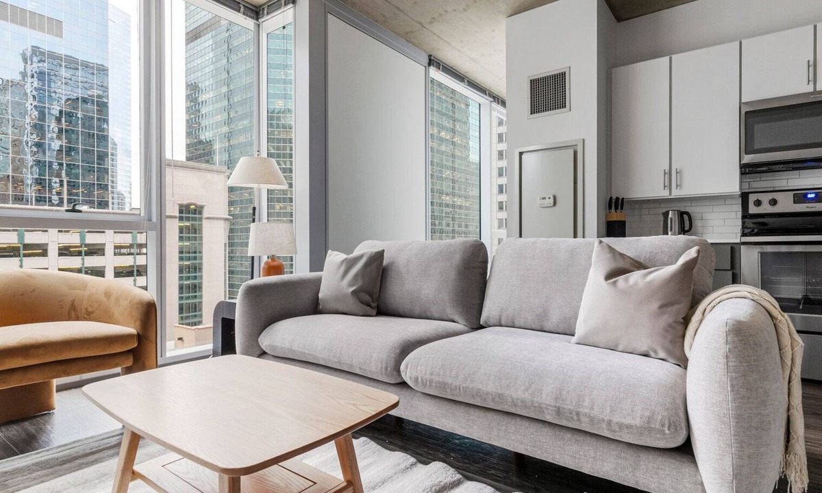 Downtown Chicago Apartment | Blueground | Chicago Loop, rooftop, nr Millennium Park