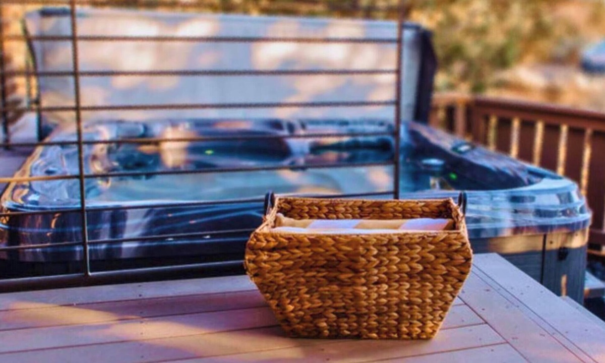 Powell Butte Cabin | Brasada Ranch Cabin 89 | Hot Tub | Grill | Pool