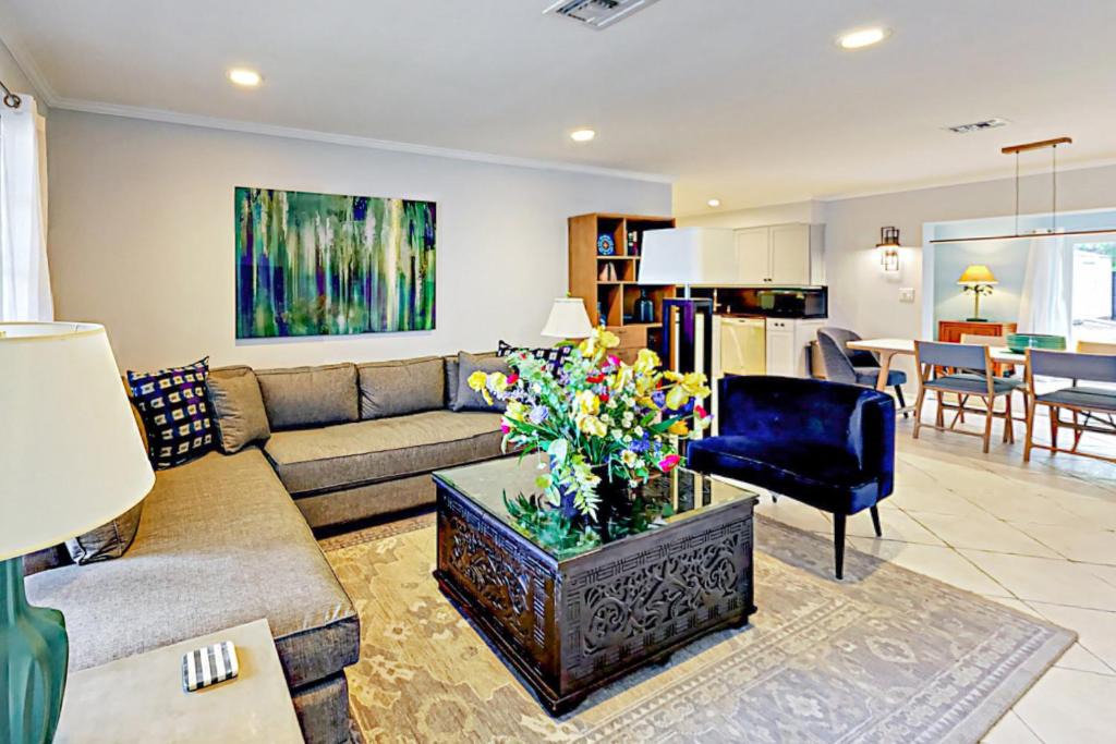 Parrot Cove House | Breezy Ocean Escape
