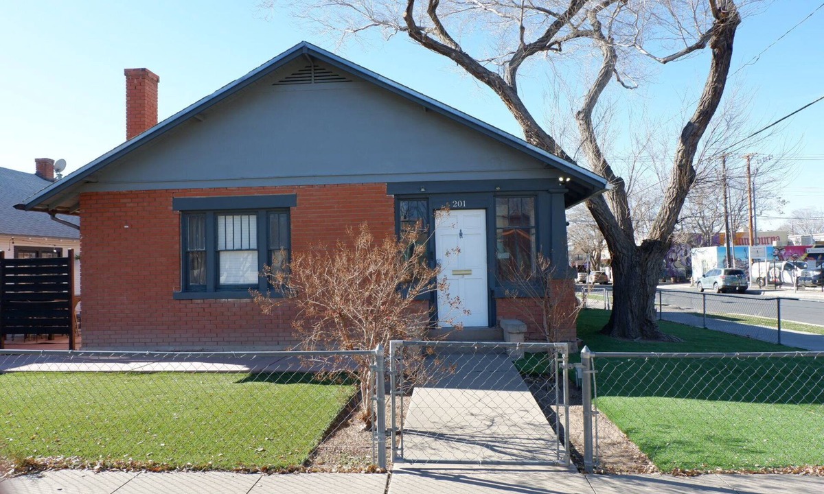 University Heights House | Bricklight District Bungalow - Walkable to UNM