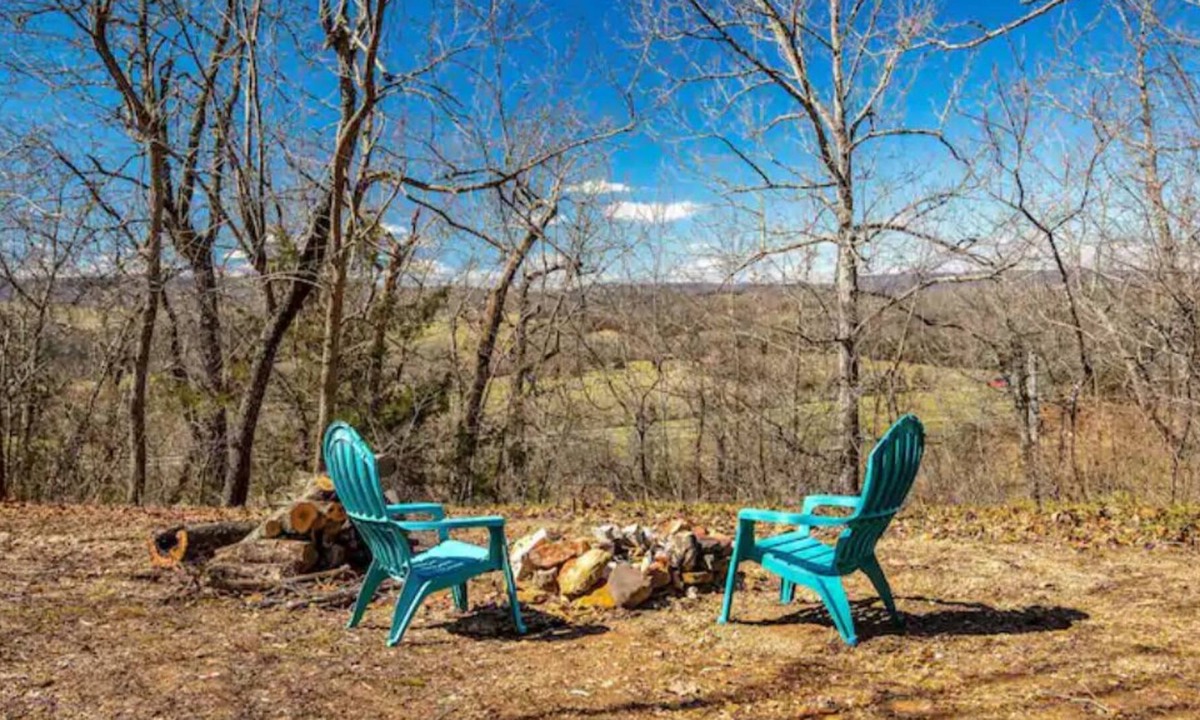 Compton Cabin | Buffalo River Basin Cabin- Secluded views make this an instant favorite