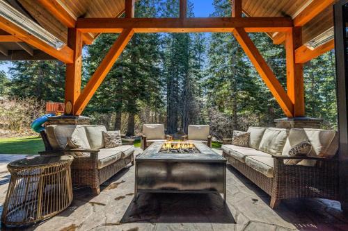 Cle Elum House | Cabin at the Crest