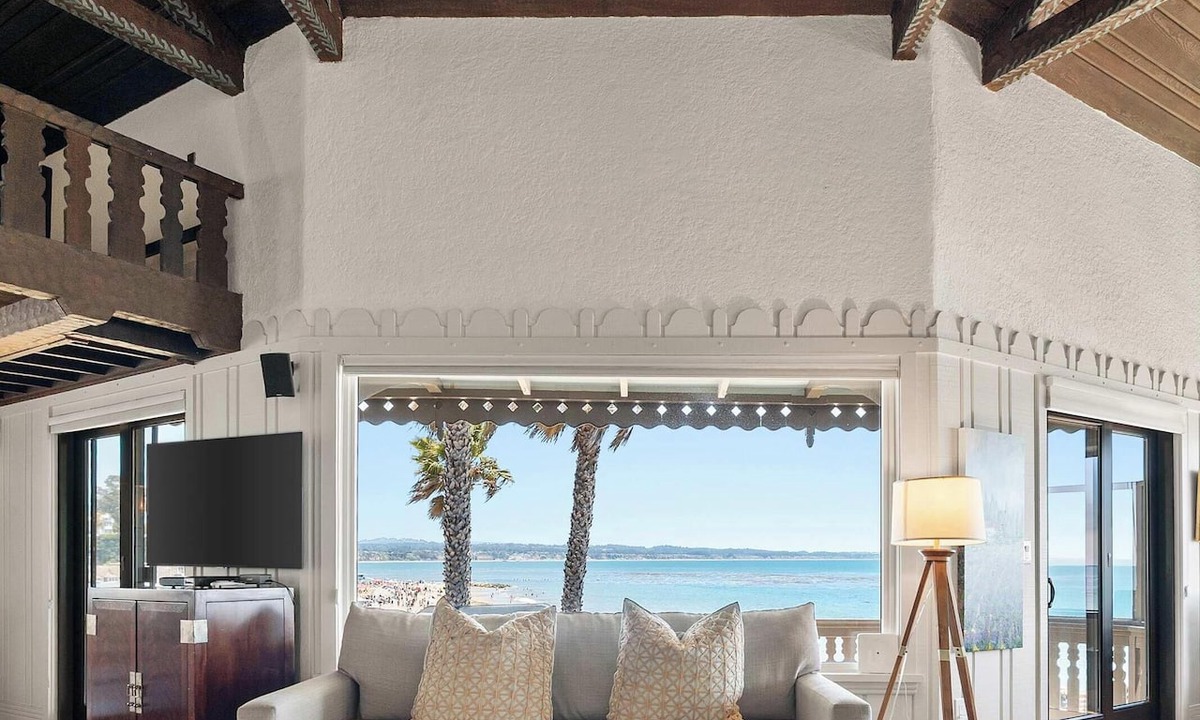 Capitola House | Capitola Oceanside