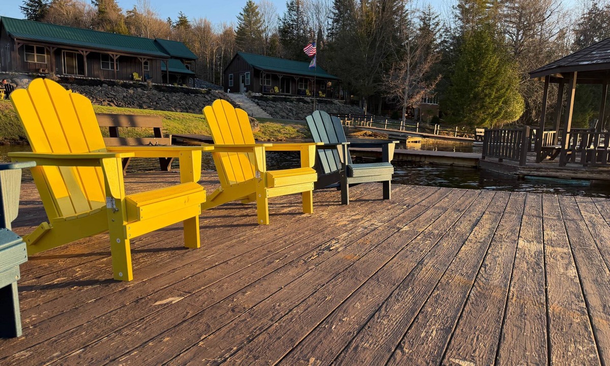 Eagle Bay House | Cedar - Big Moose Lakeside