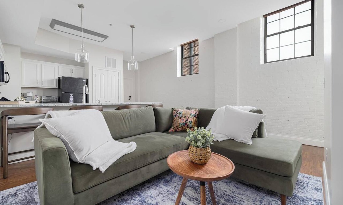 Johnson City Apartment | Charming 1-bedroom apartment in welcoming Johnson City with AC