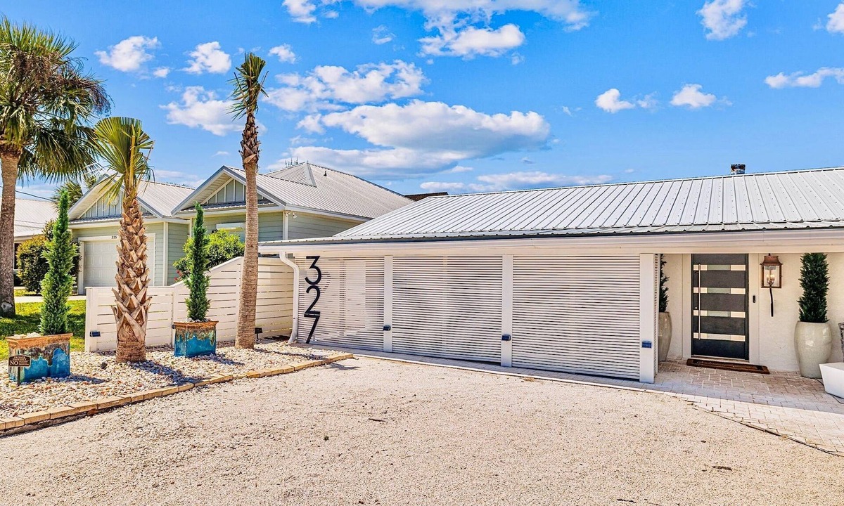 Kiska Beach Villa | Charming 3-bedroom villa in tranquil Carillon Beach with private pool, WiFi