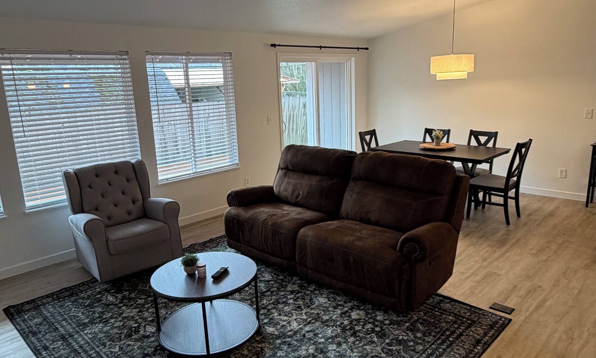 McMinnville House | Charming 3-bedroom house in McMinnville close to downtown.