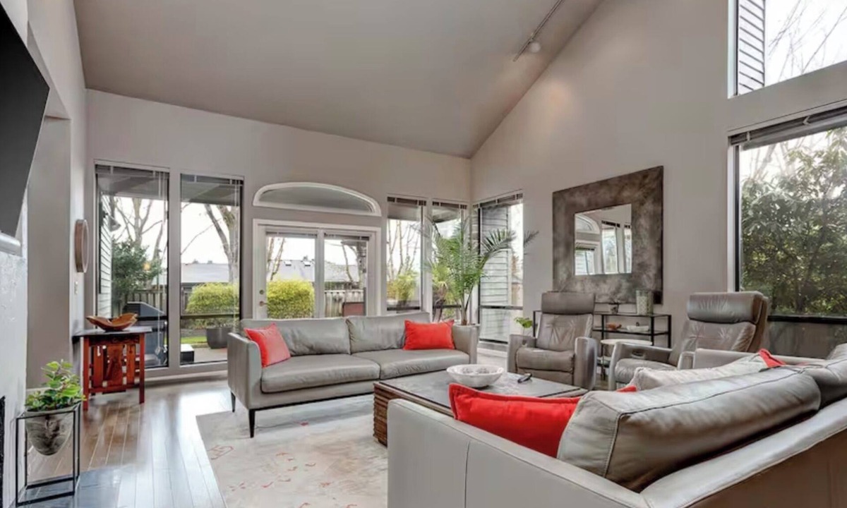 Wilsonville House | Charming 3 Bedroom Home in Wilsonville!