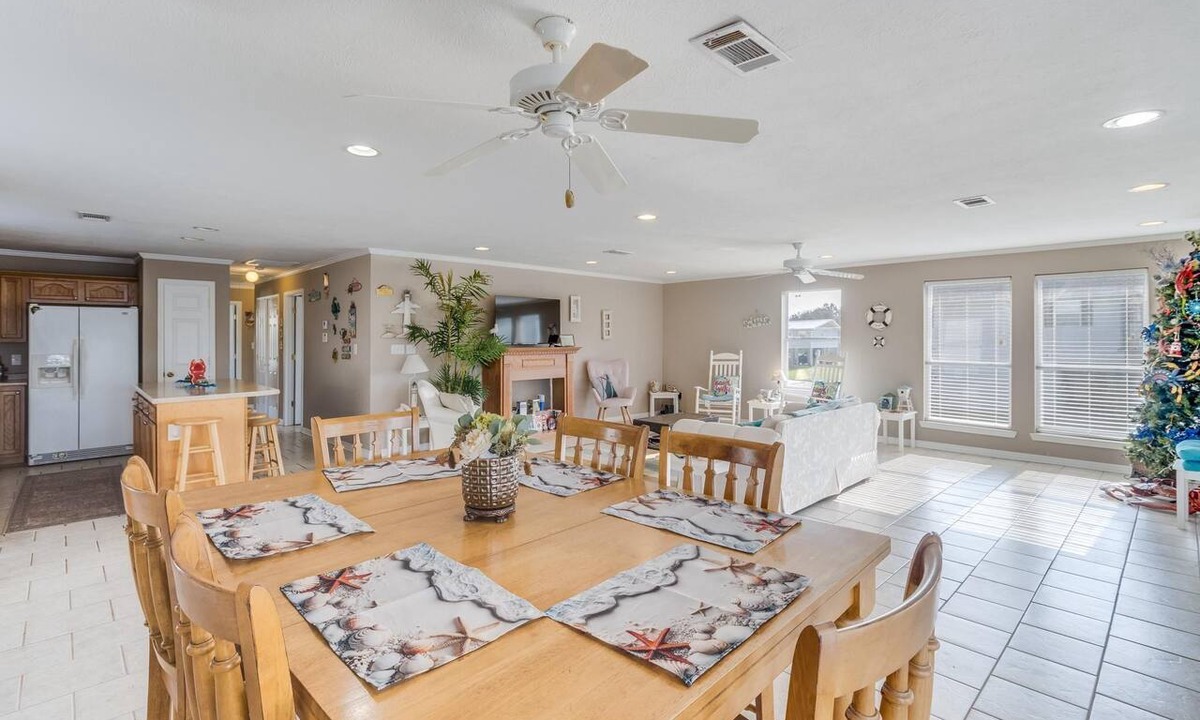 Kiln House | Charming 3BR River House w/Private Dock