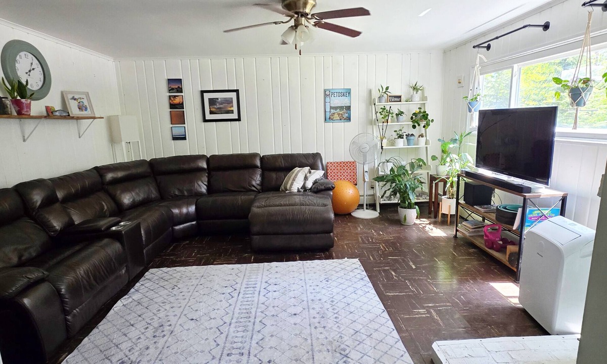 Harbor Springs Cottage | Charming garden cottage on the bike path with Scenic backyard in Harbor Springs