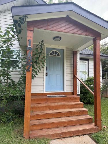 Belvedere Park Apartment | Charming Getaway in Decatur