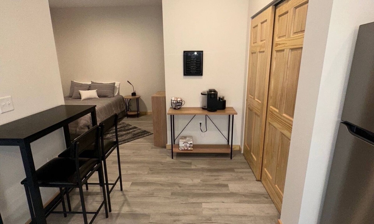 Saint James Apartment | Charming Studio Style Apartment on the edge of St. James